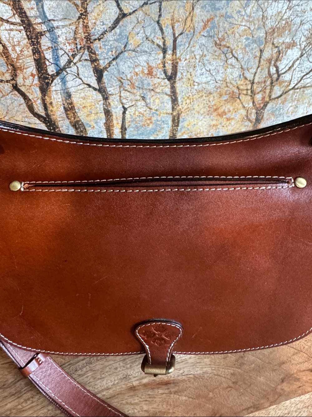 Patricia Nash British Tan Full Grain  Leather Crossbody / Saddle Bag Brass - Picture 6 of 16